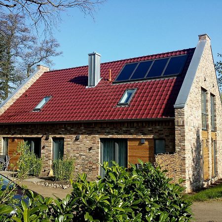 Mara Hotel Wendisch Evern Bagian luar foto